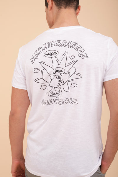 Découvrez le nouveau t-shirt pour homme by LYOUM. Nouvelle illustration sérigraphiée au dos, coupe parfaite et manches courtes, déjà un iconique.