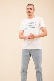  Tshirt LYOUM pour homme, manches courtes, coupe droite et encolure ronde. Calligraphie 'Habibi' (Mon Amour en arabe) sur le devant. 