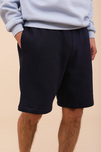 Découvrez le nouveau short en molleton épais gratté, ultra confortable à porter.