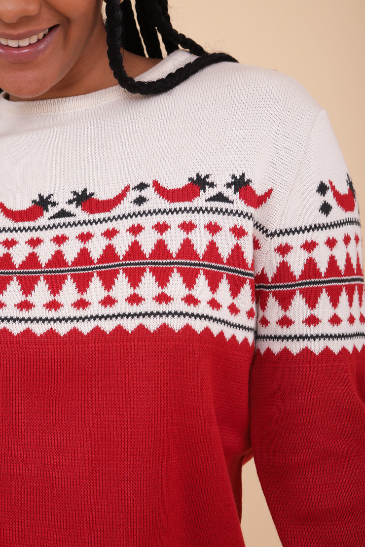 Sweat tricoté, chaud et doux, coupe impeccable avec nouveau motif piments rouge.